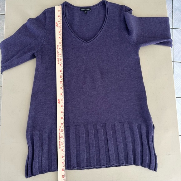 Eileen Fisher Merino Wool Sweater Size Medium Purple Lagenlook V-Neck Slit Side - Picture 9 of 14